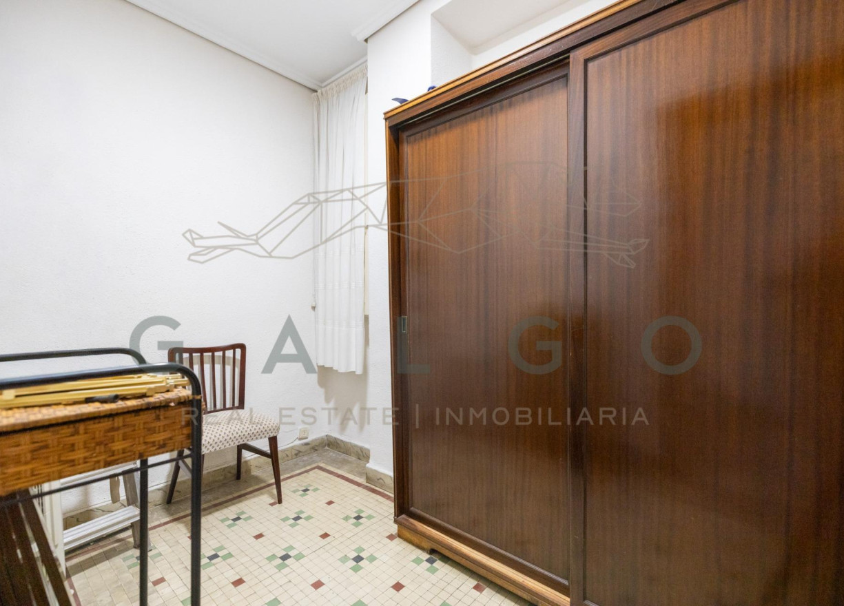 Revente - Vloer - Valencia - Russafa