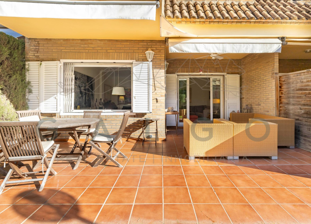 Revente - Woonhuis - Godella - Campolivar