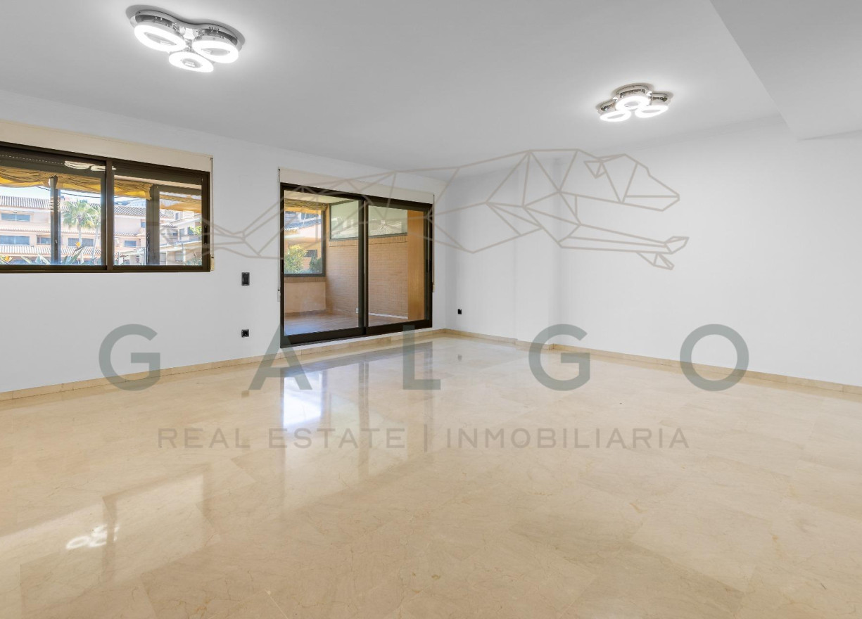 Revente - Woonhuis - Valencia - Beniferri