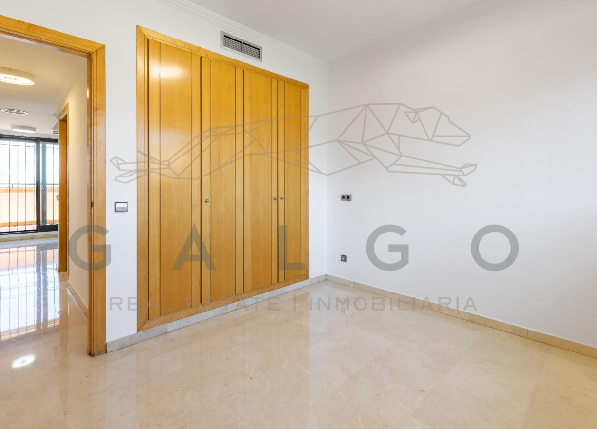 Revente - Woonhuis - Valencia - Beniferri