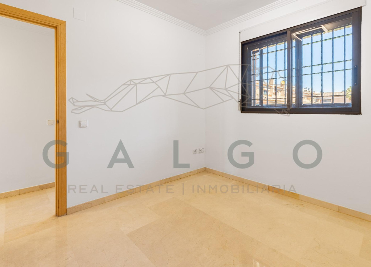 Revente - Woonhuis - Valencia - Beniferri