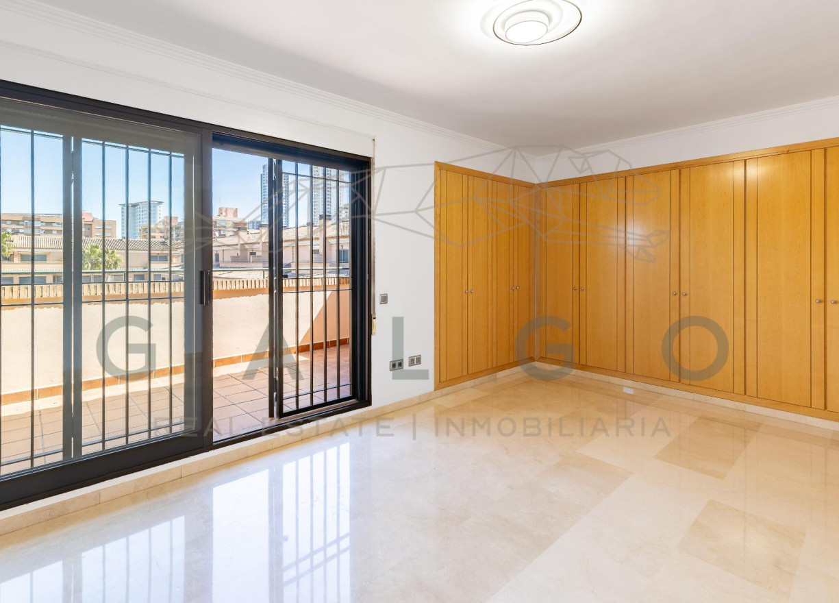 Revente - Woonhuis - Valencia - Beniferri