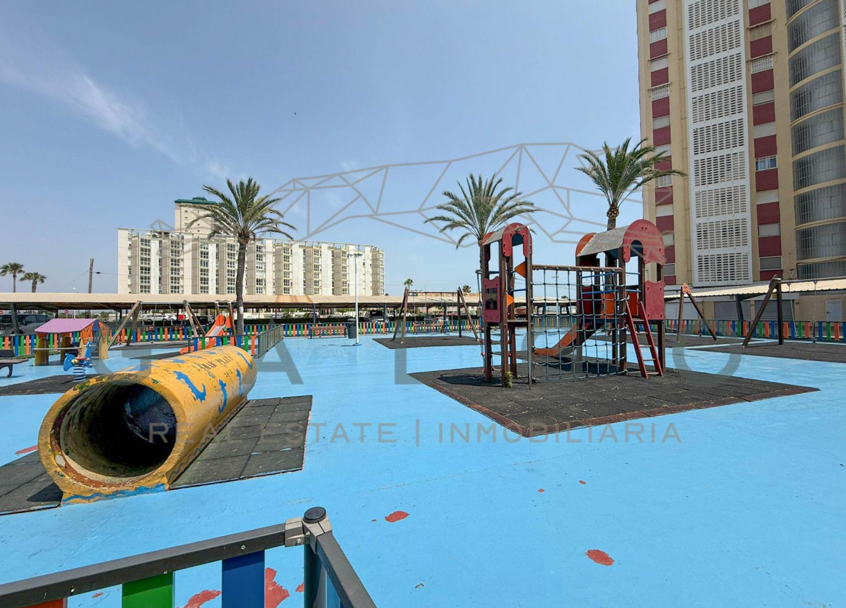Sale - Apartment - El Puig de Santa Maria - Primera linea de playa els plans