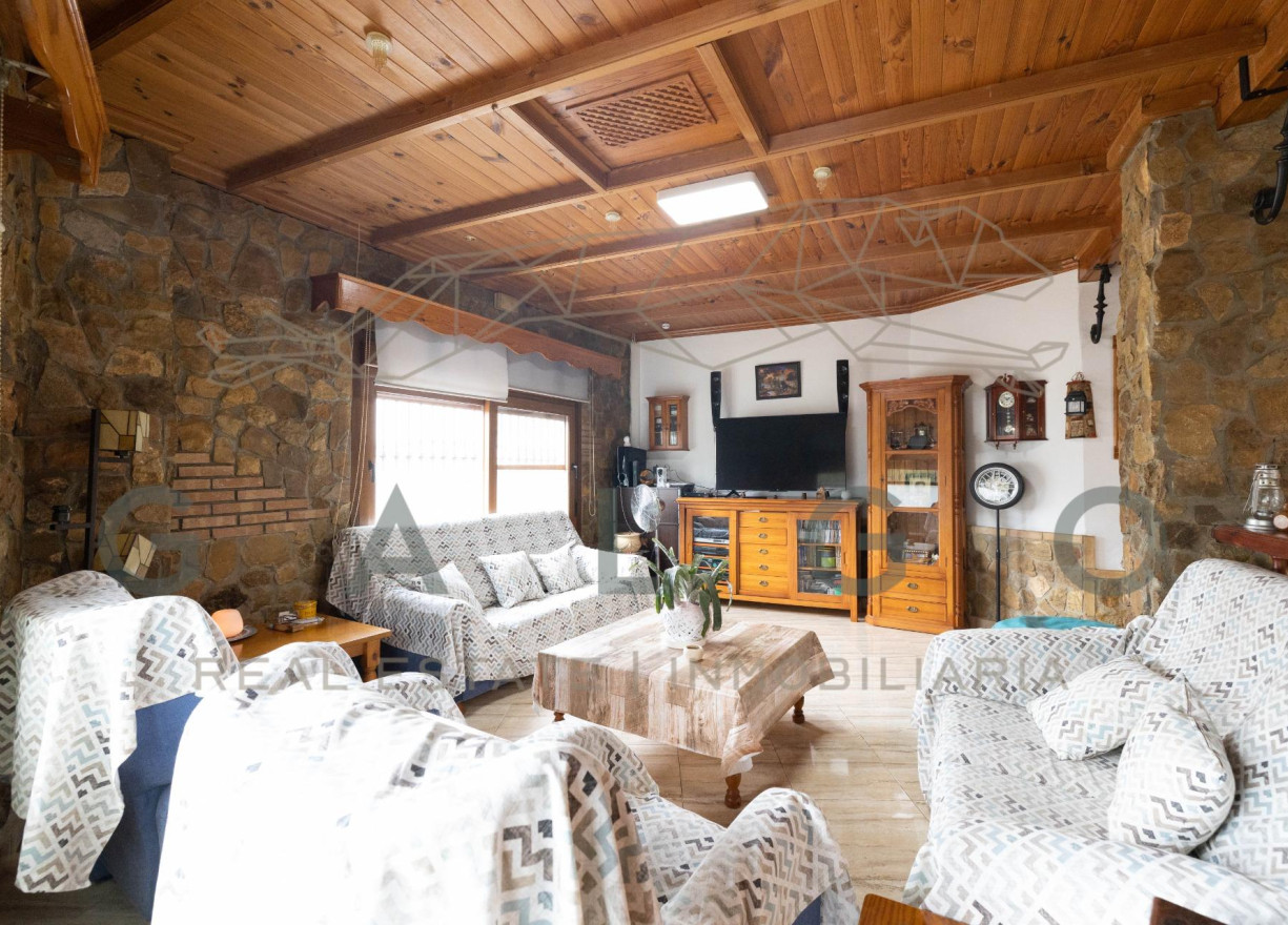 Sale - Casa de Pueblo - Chulilla