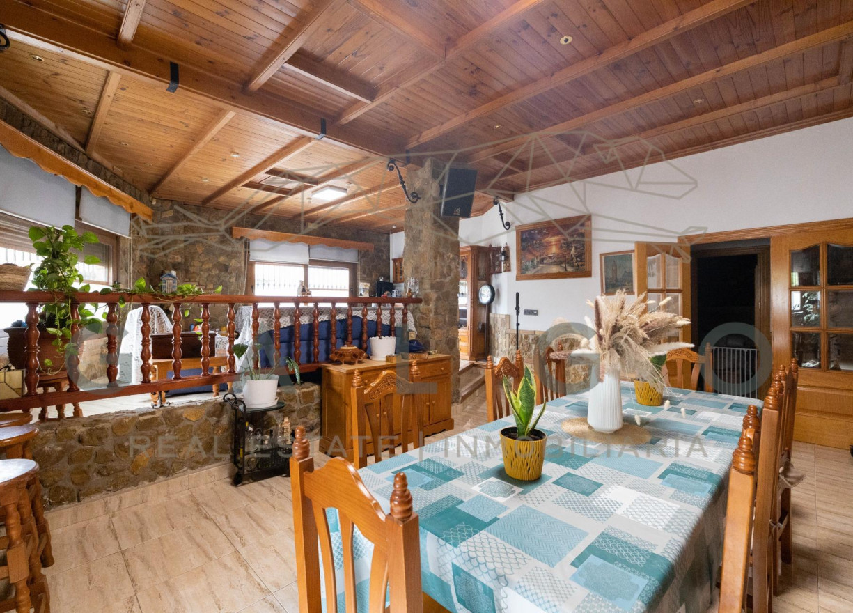 Sale - Casa de Pueblo - Chulilla