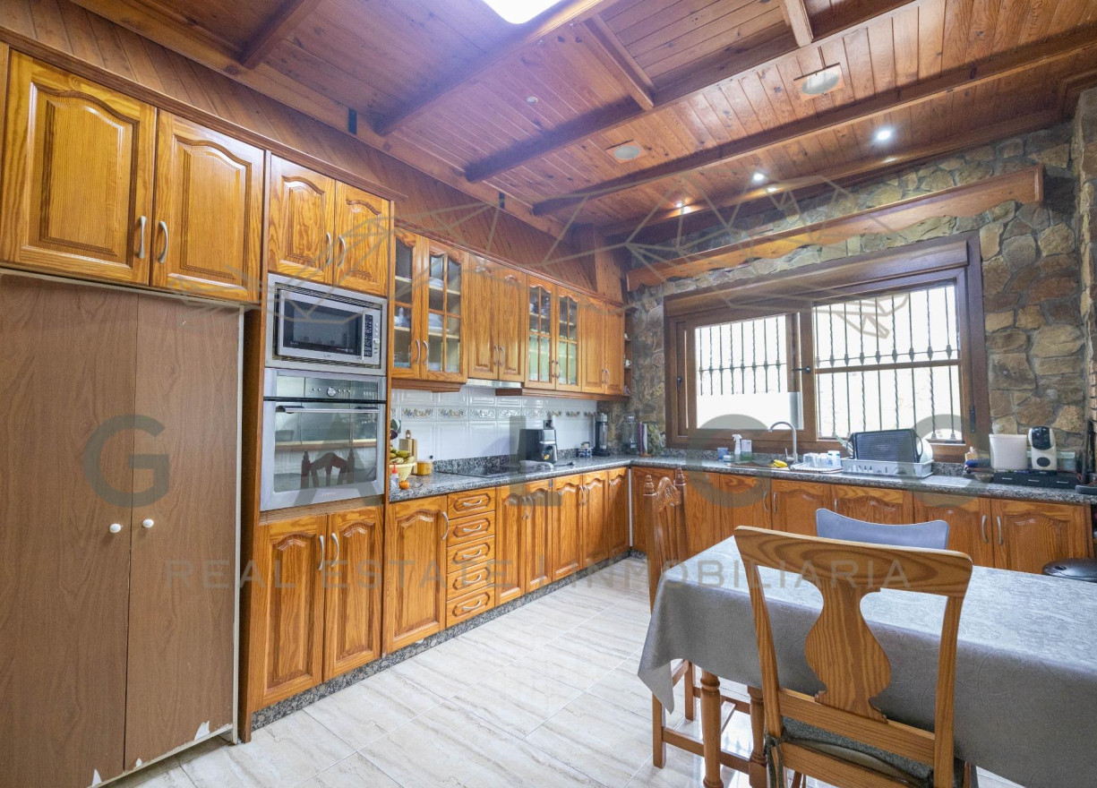Sale - Casa de Pueblo - Chulilla