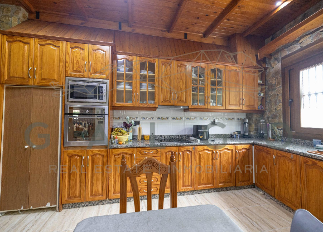 Sale - Casa de Pueblo - Chulilla