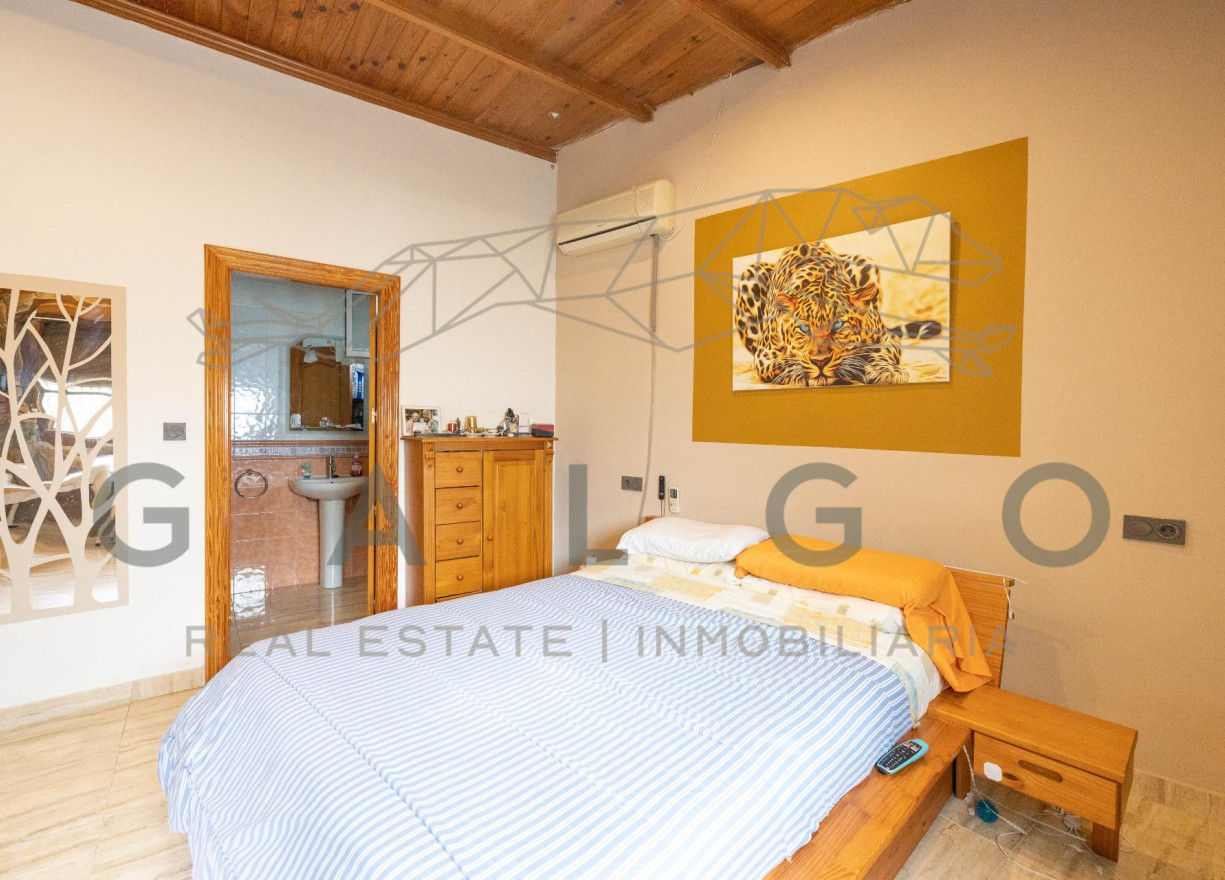 Sale - Casa de Pueblo - Chulilla