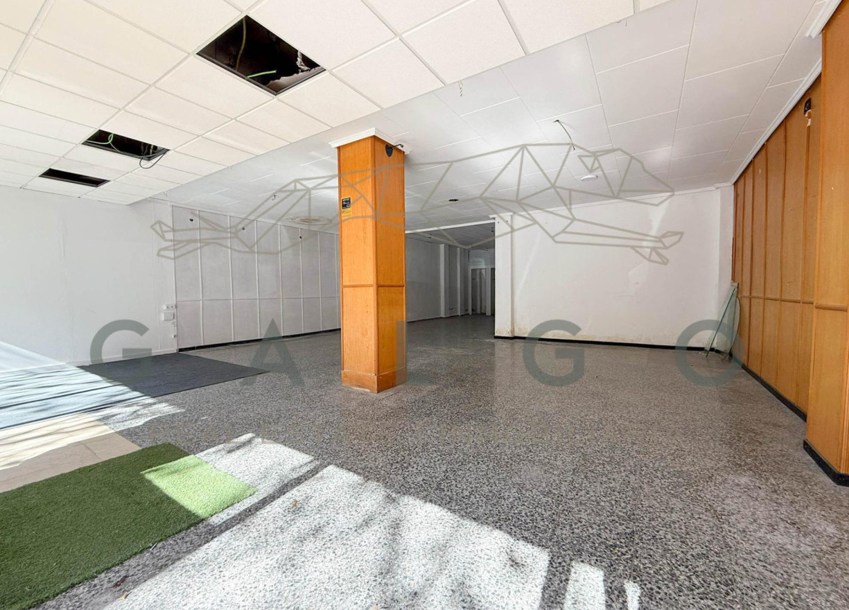 Sale - Commercial premises - Valencia - L´Hort de Senabre