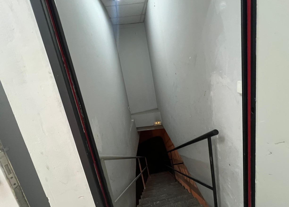 Sale - Commercial premises - Valencia - Sant Francesc