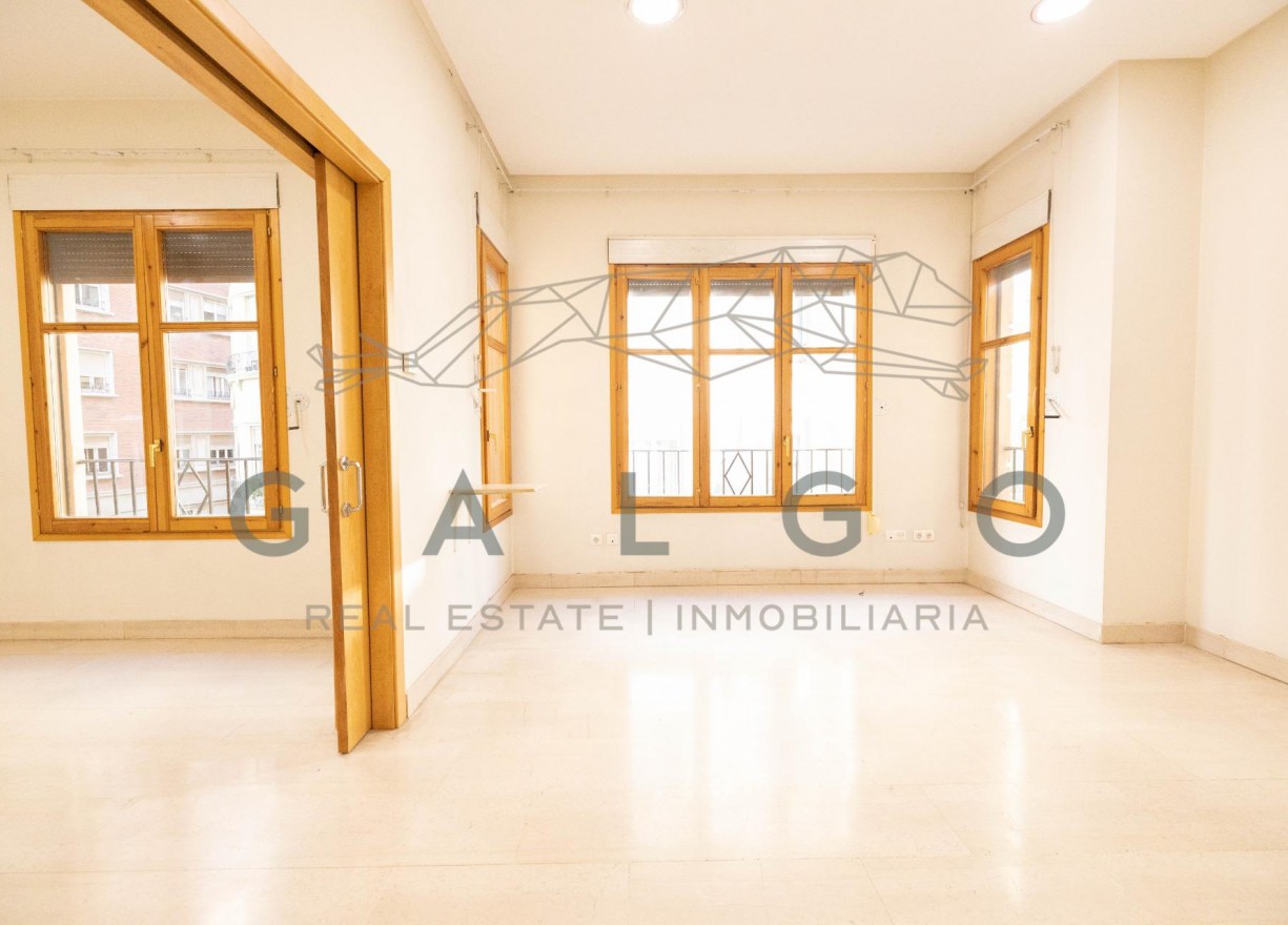 Sale - Flat - Valencia - Centro - Sant Francesc