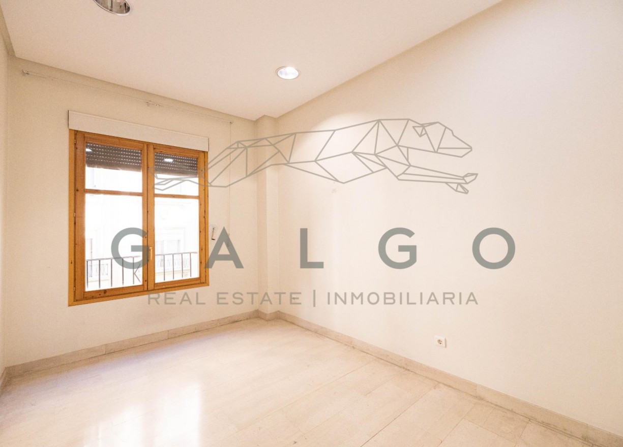 Sale - Flat - Valencia - Centro - Sant Francesc
