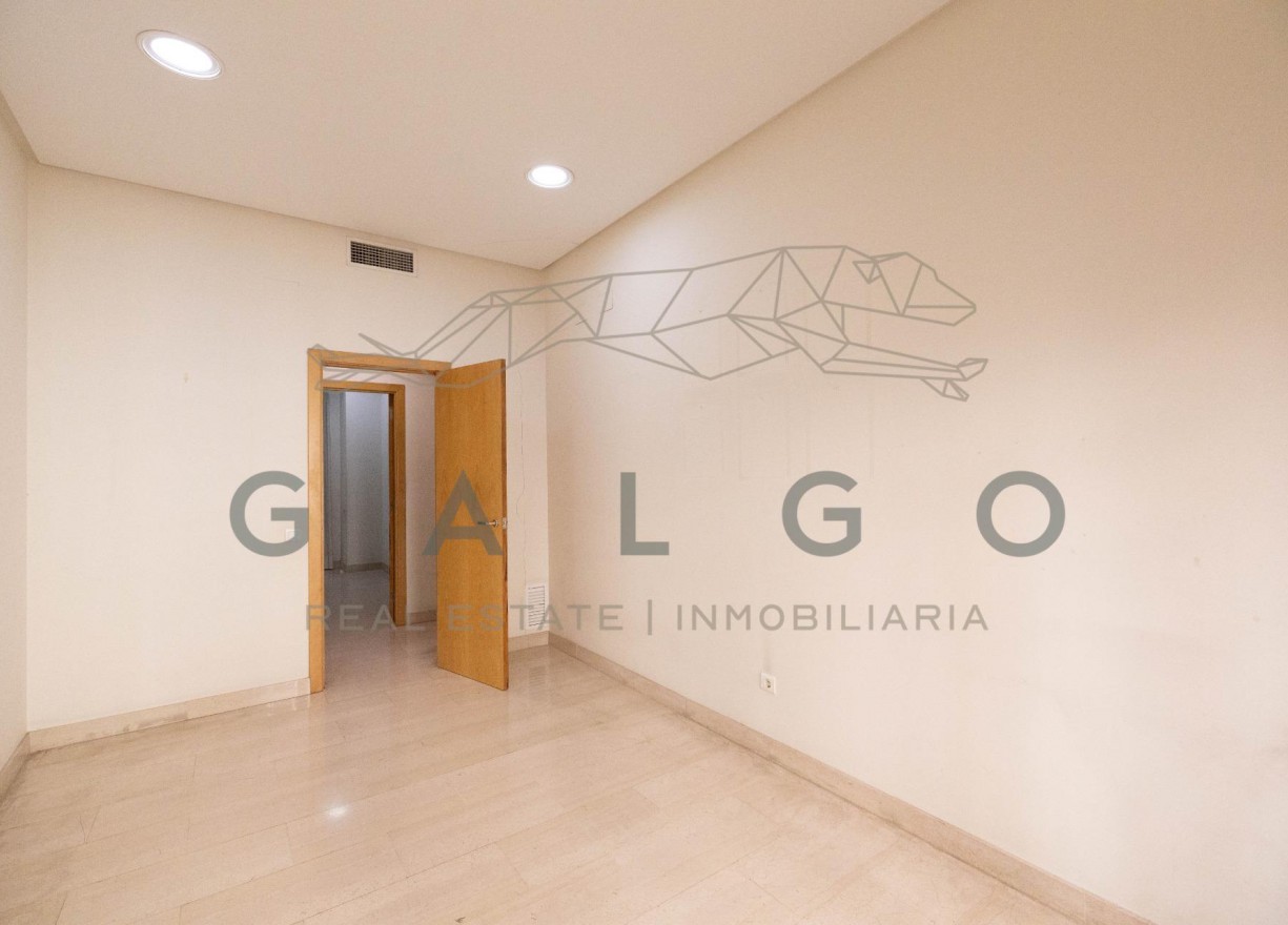 Sale - Flat - Valencia - Centro - Sant Francesc