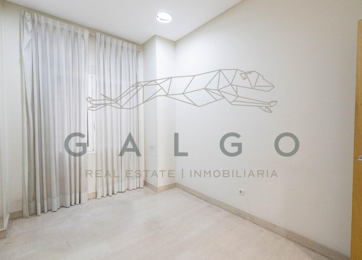Sale - Flat - Valencia - Centro - Sant Francesc