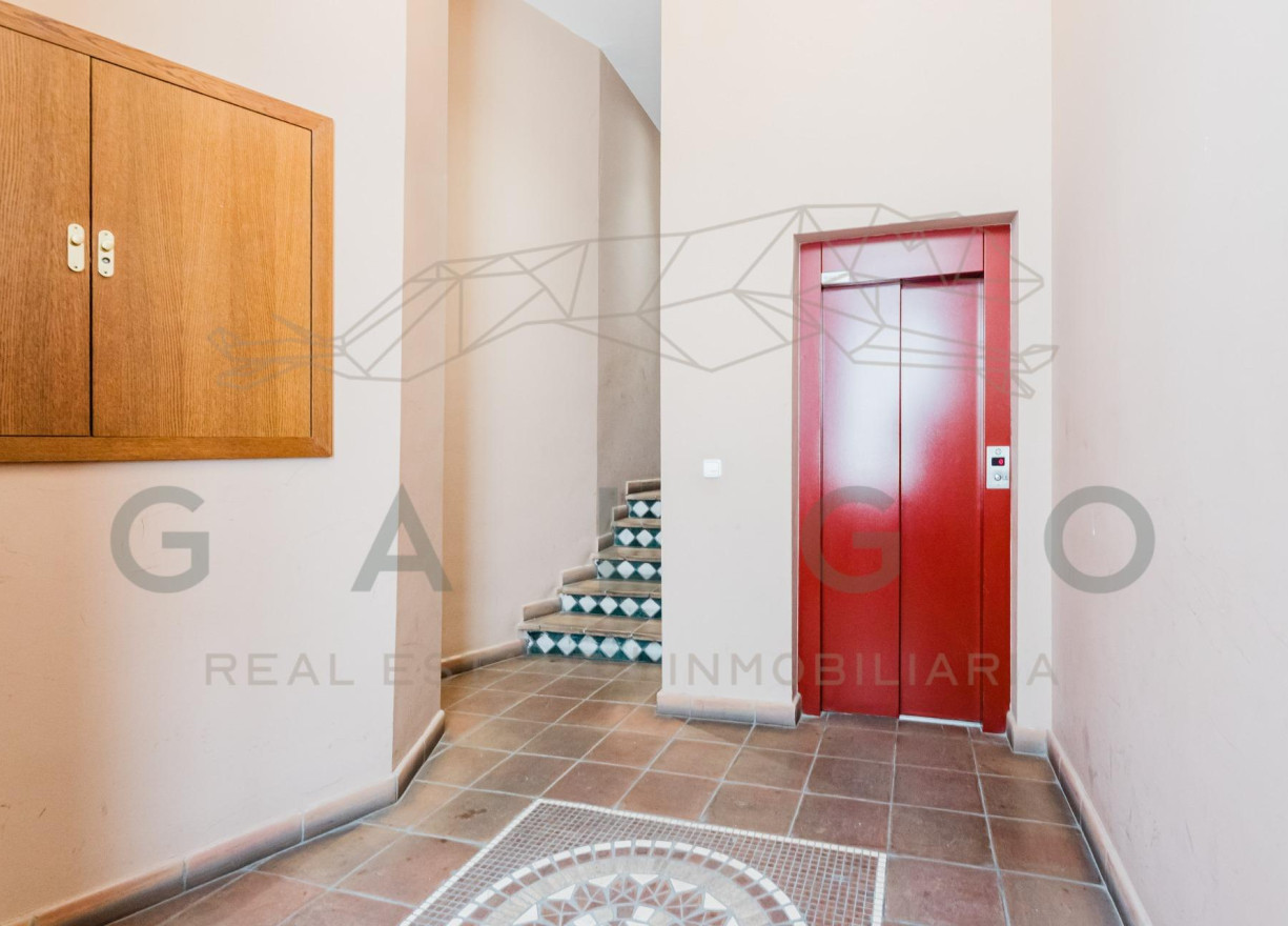 Sale - Flat - Valencia - Centro - Sant Francesc