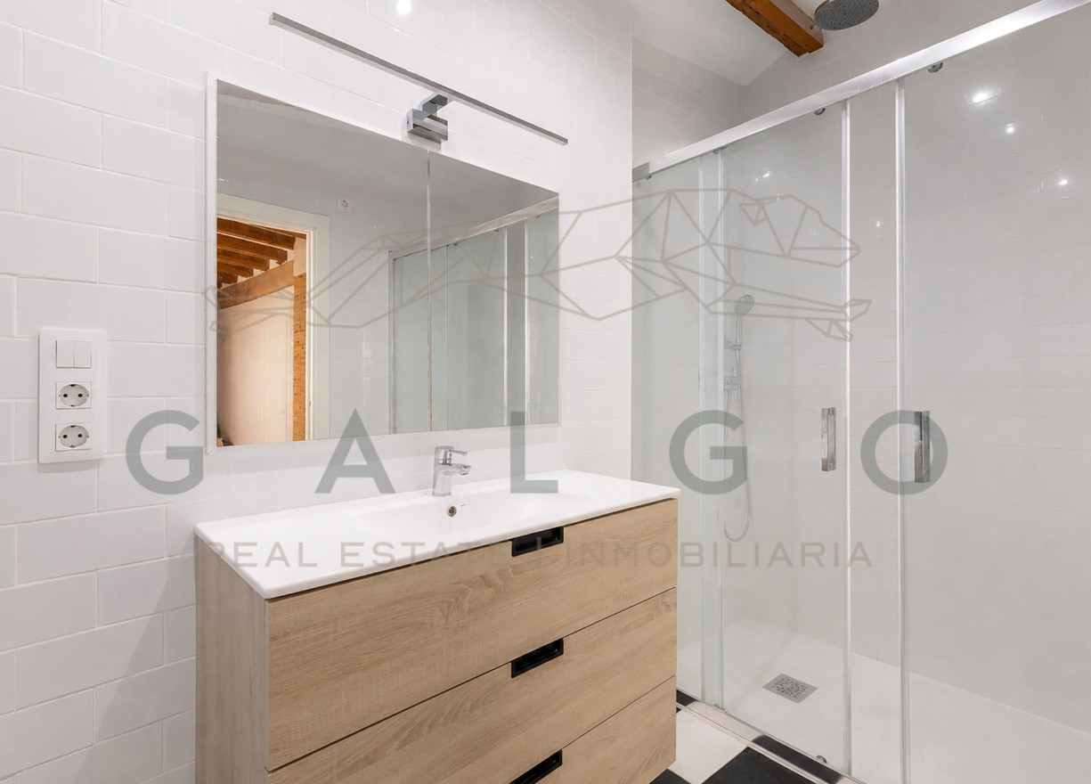 Sale - Flat - Valencia - Centro - Sant Francesc