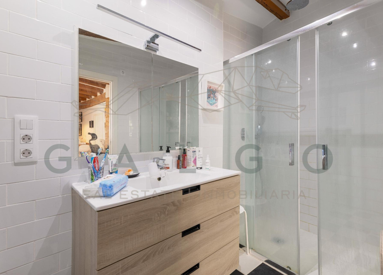 Sale - Flat - Valencia - Centro - Sant Francesc