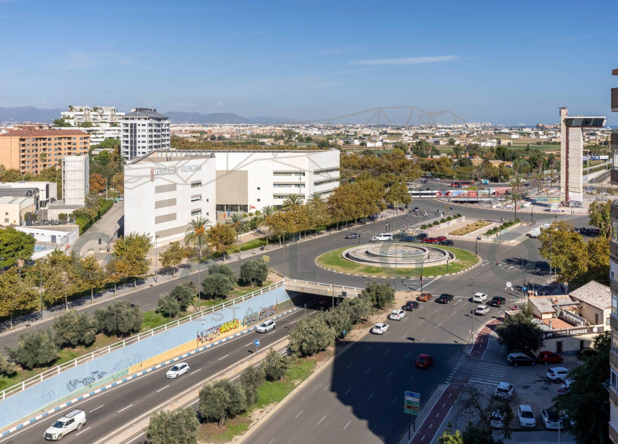 Sale - Flat - Valencia - Ciutat Universitaria - Universidades