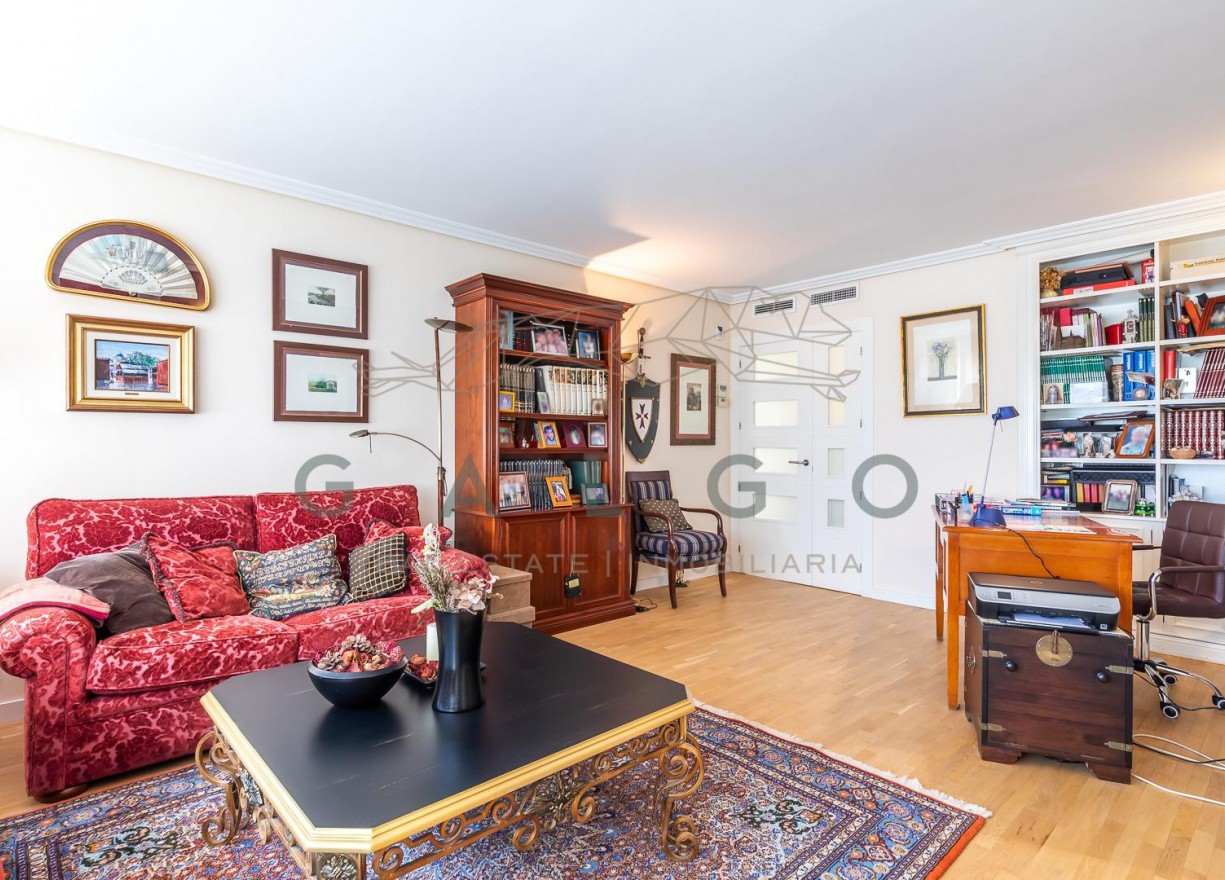 Sale - Flat - Valencia - Jaume Roig