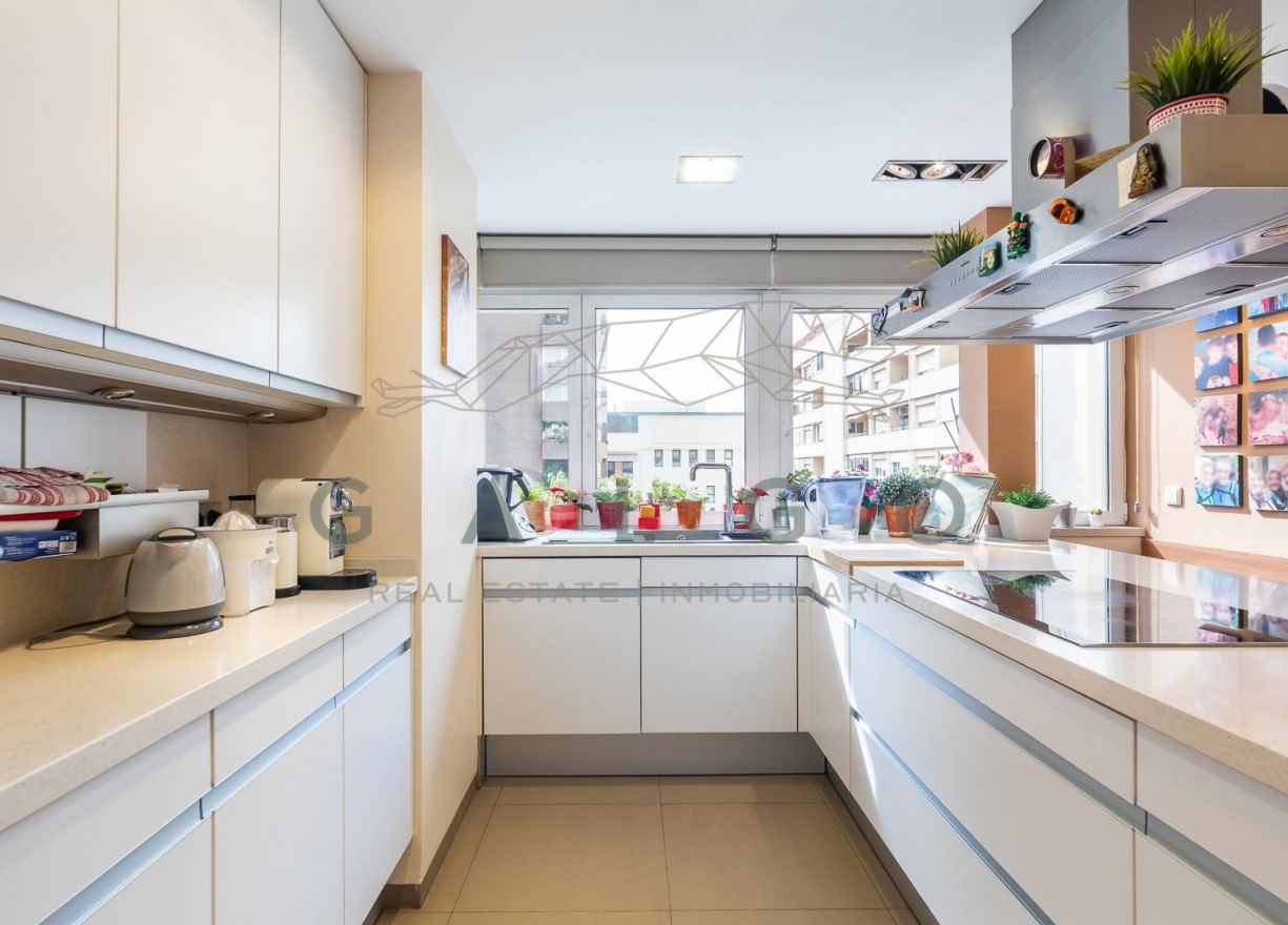 Sale - Flat - Valencia - Jaume Roig