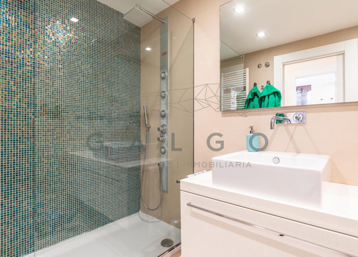 Sale - Flat - Valencia - Jaume Roig