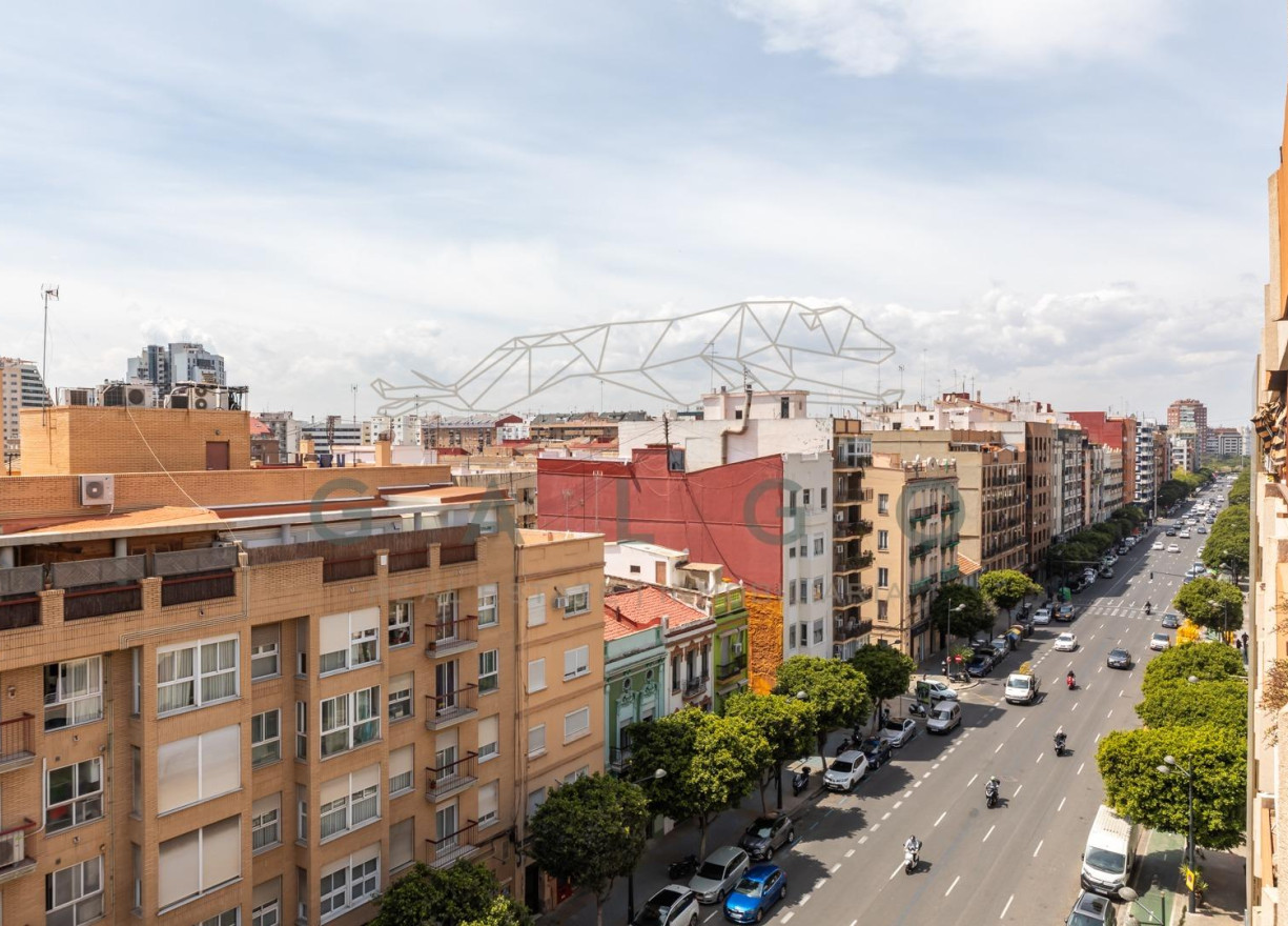 Sale - Flat - Valencia - Mestalla