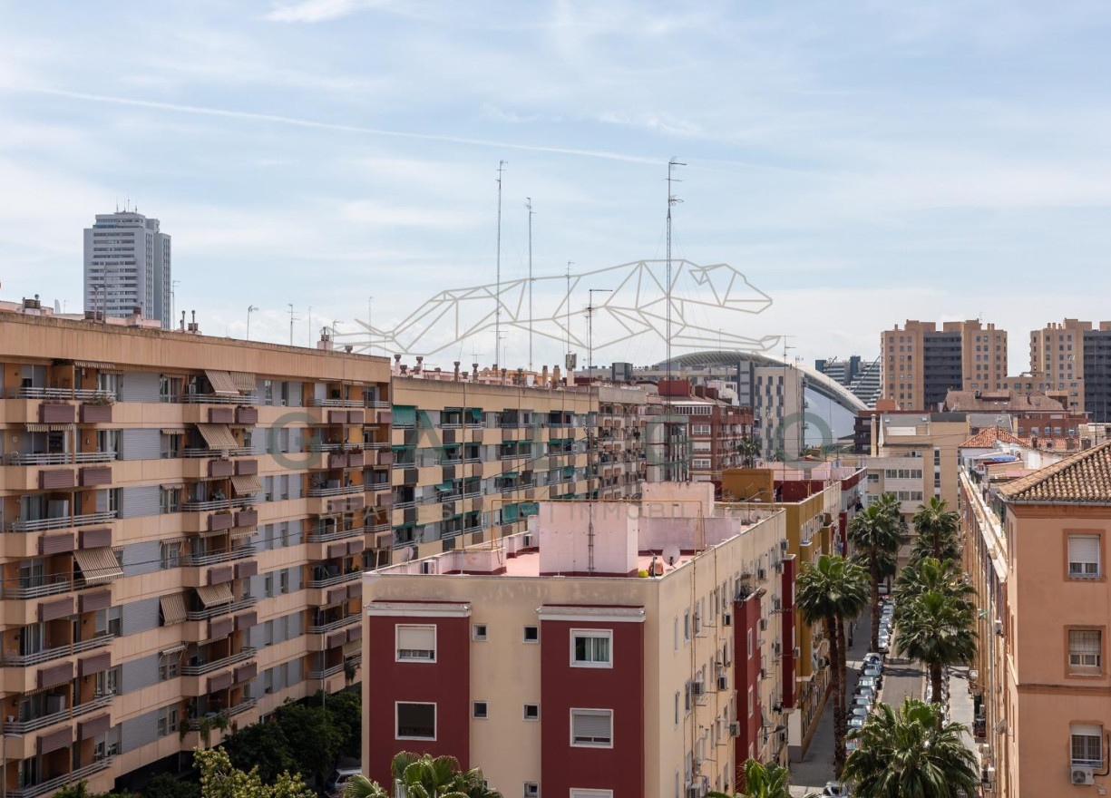 Sale - Flat - Valencia - Mestalla