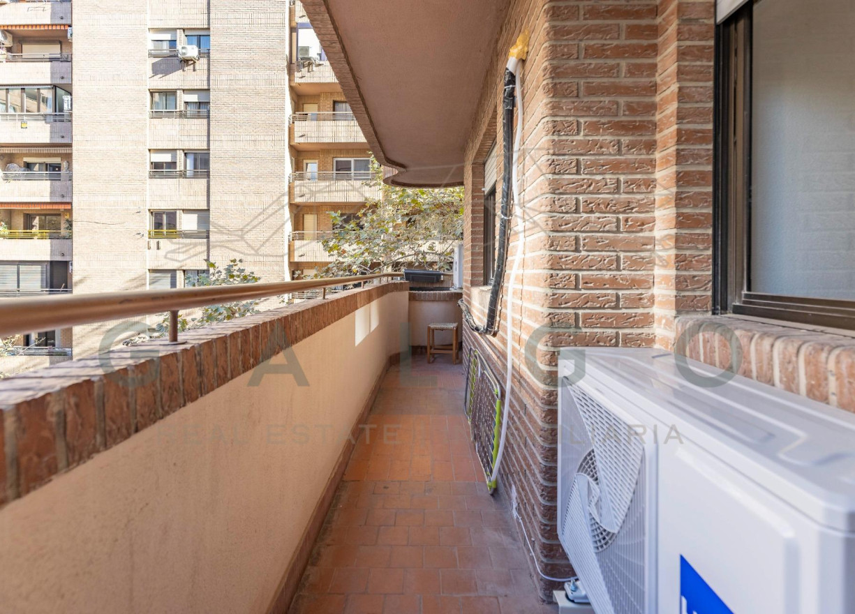 Sale - Flat - Valencia - Mestalla