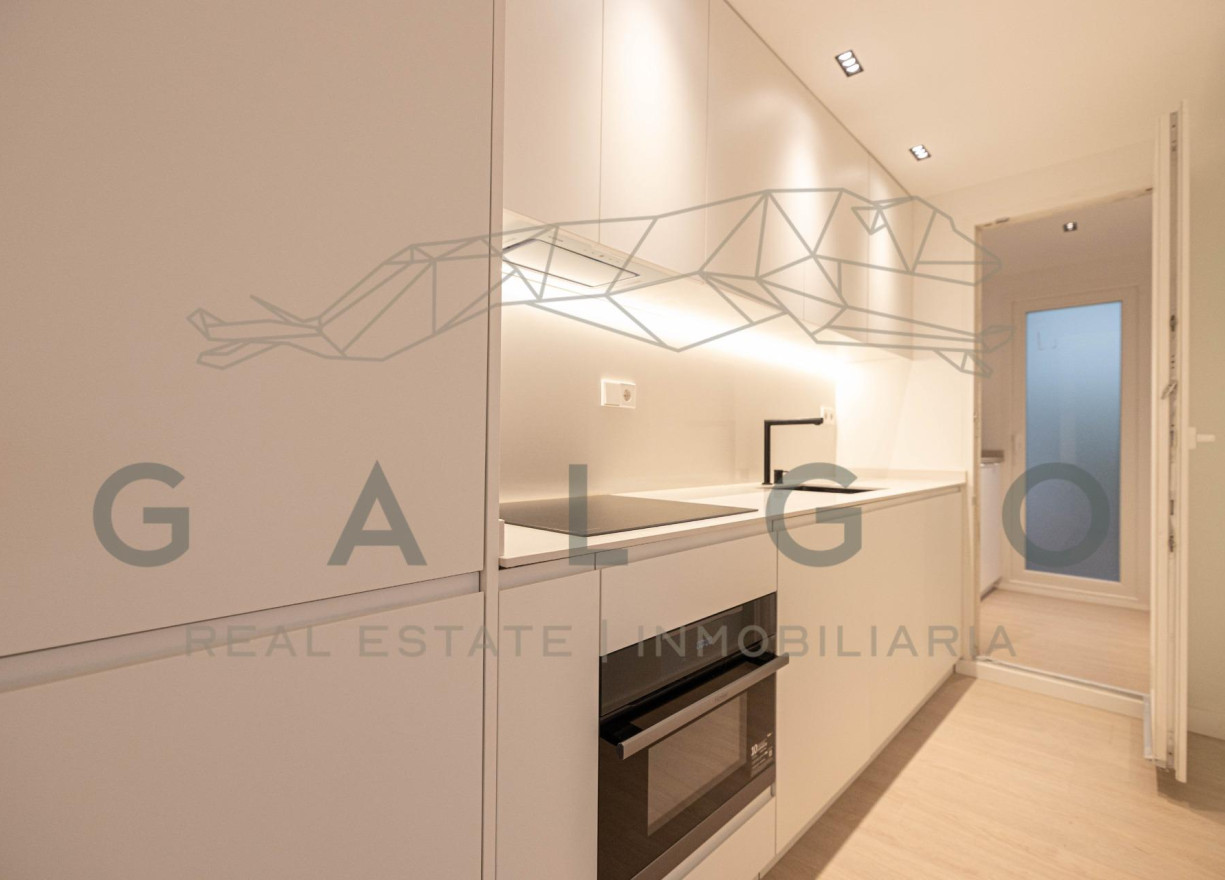 Sale - Flat - Valencia - Russafa