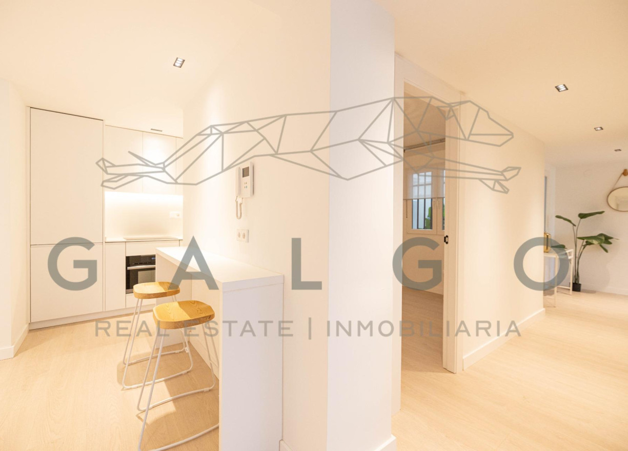 Sale - Flat - Valencia - Russafa