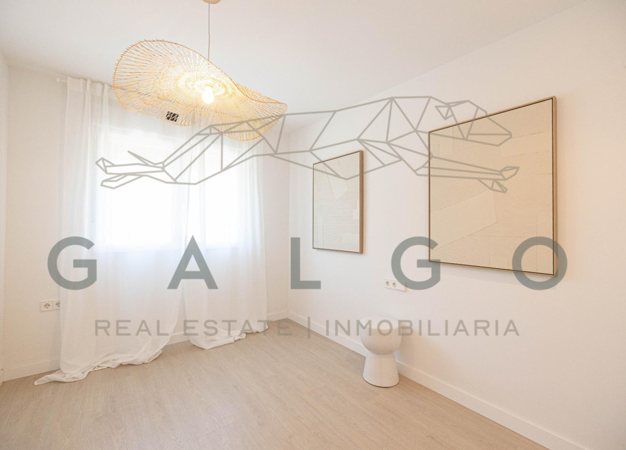 Sale - Flat - Valencia - Russafa