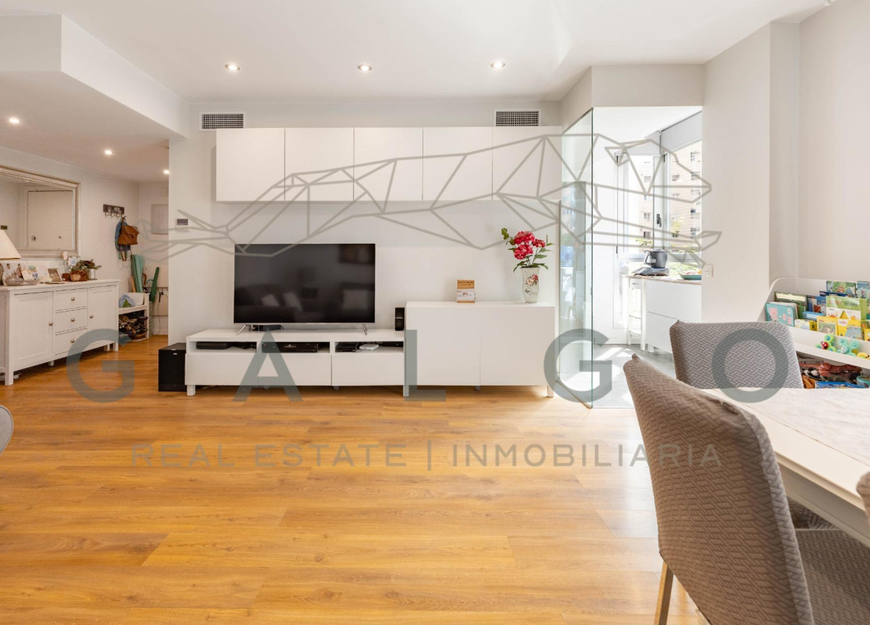 Sale - Flat - Valencia - Russafa