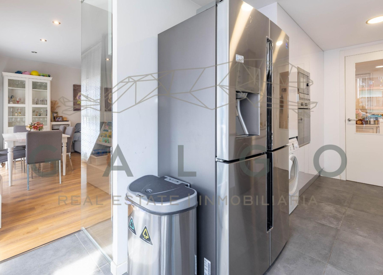 Sale - Flat - Valencia - Russafa