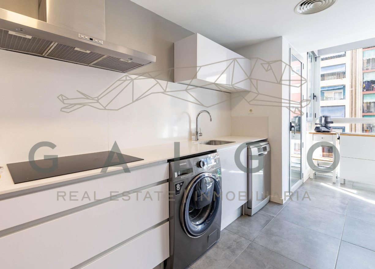 Sale - Flat - Valencia - Russafa