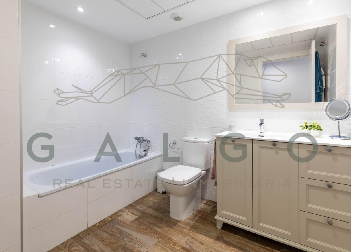 Sale - Flat - Valencia - Russafa