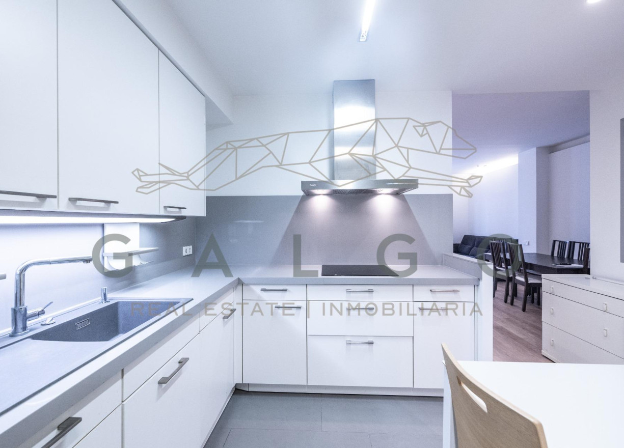 Sale - Flat - Valencia - Russafa