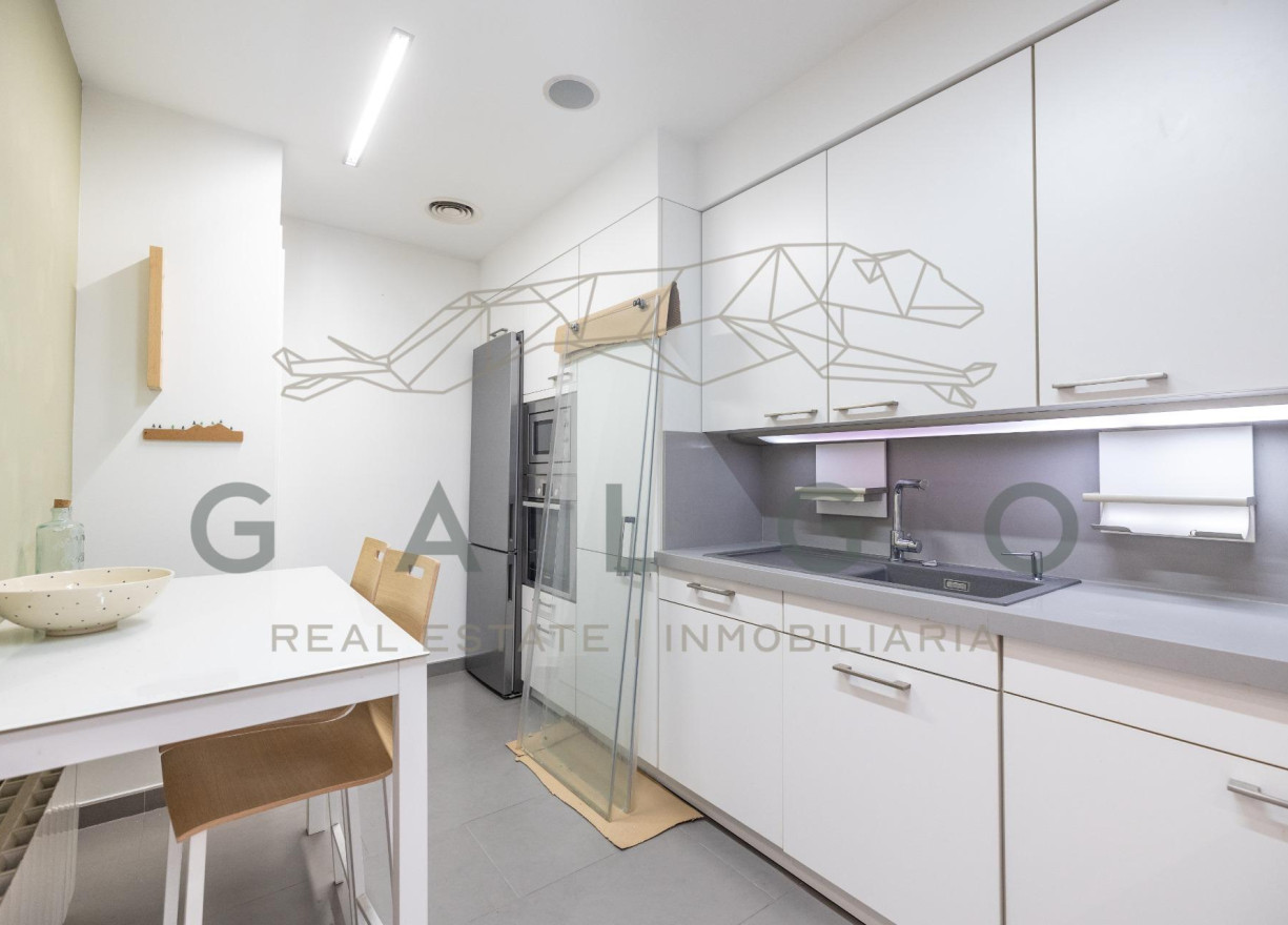 Sale - Flat - Valencia - Russafa