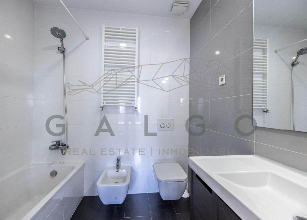 Sale - Flat - Valencia - Russafa