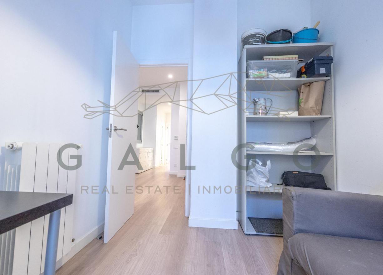 Sale - Flat - Valencia - Russafa