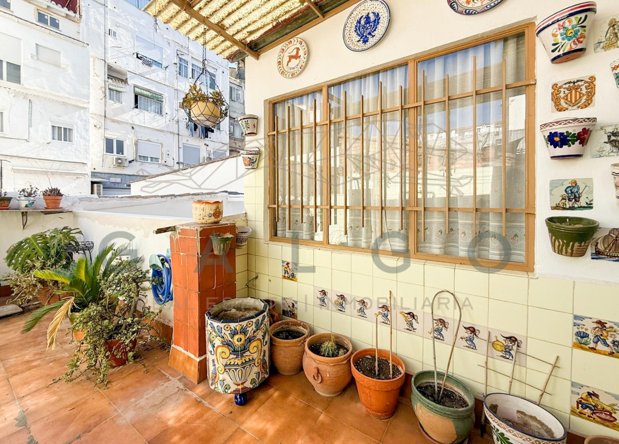 Sale - Flat - Valencia - Russafa