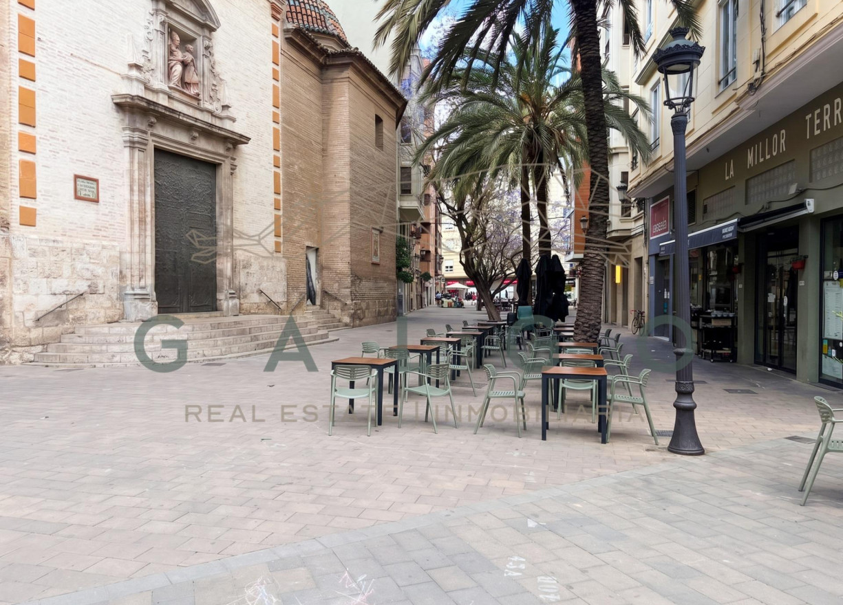 Sale - Flat - Valencia - Russafa
