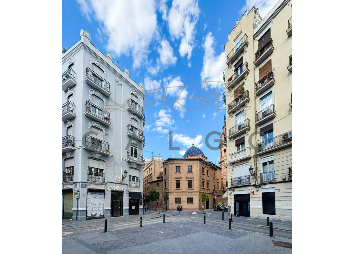 Sale - Flat - Valencia - Russafa
