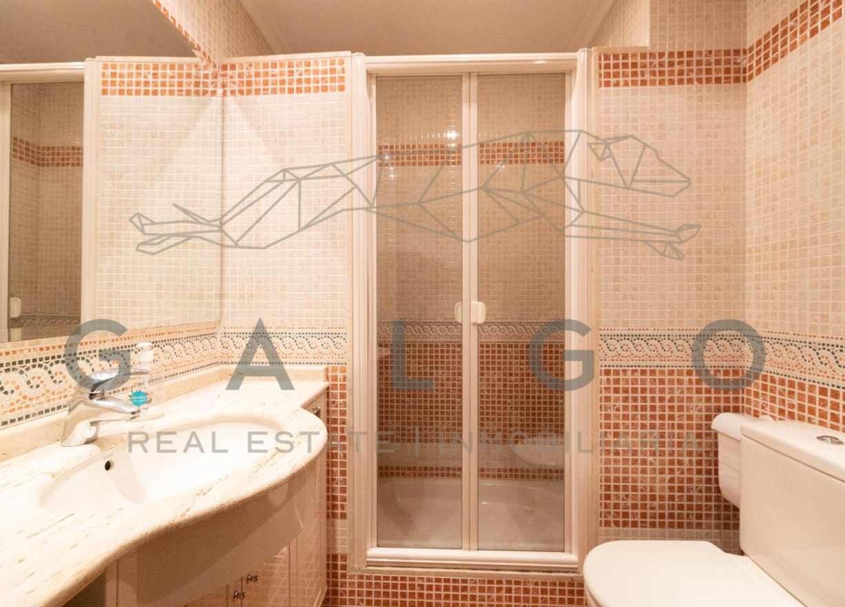 Sale - Flat - Valencia - Sant Francesc