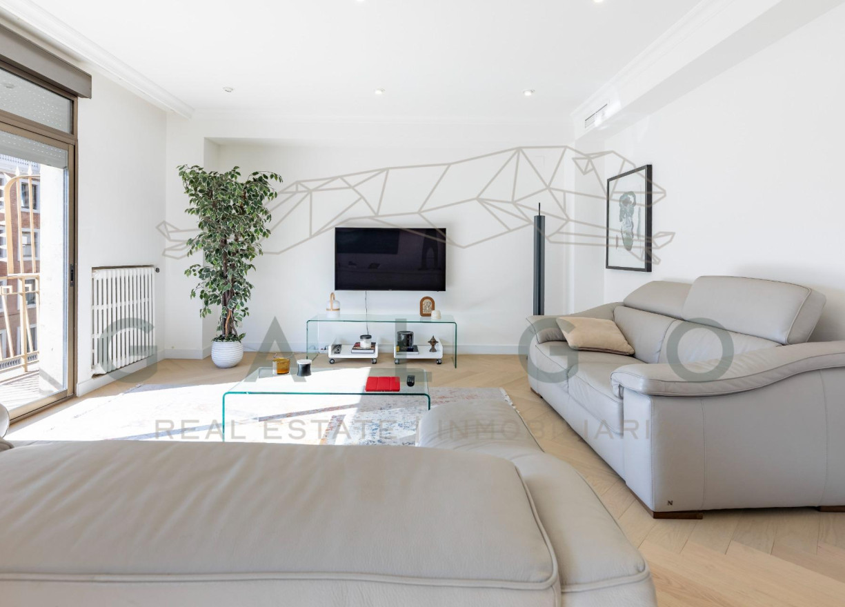 Sale - Flat - Valencia - Sant Francesc