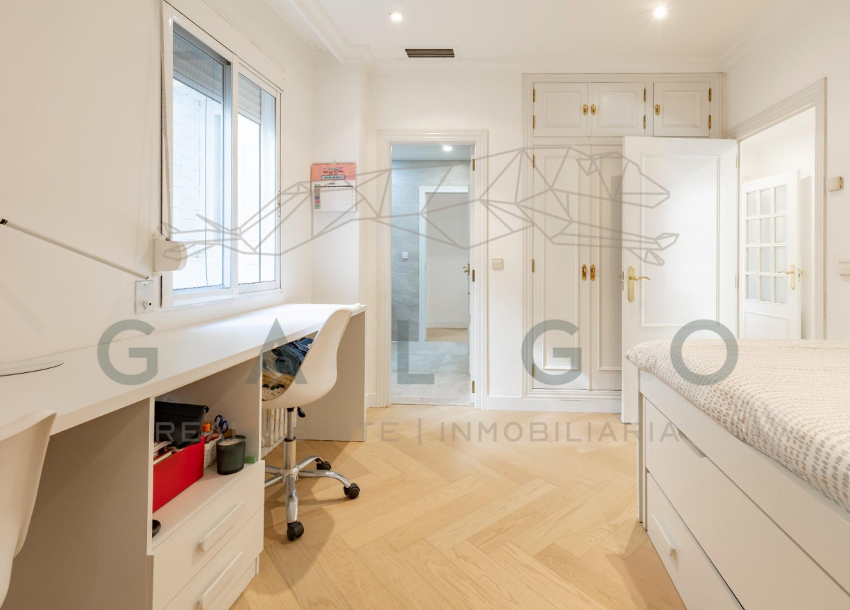 Sale - Flat - Valencia - Sant Francesc