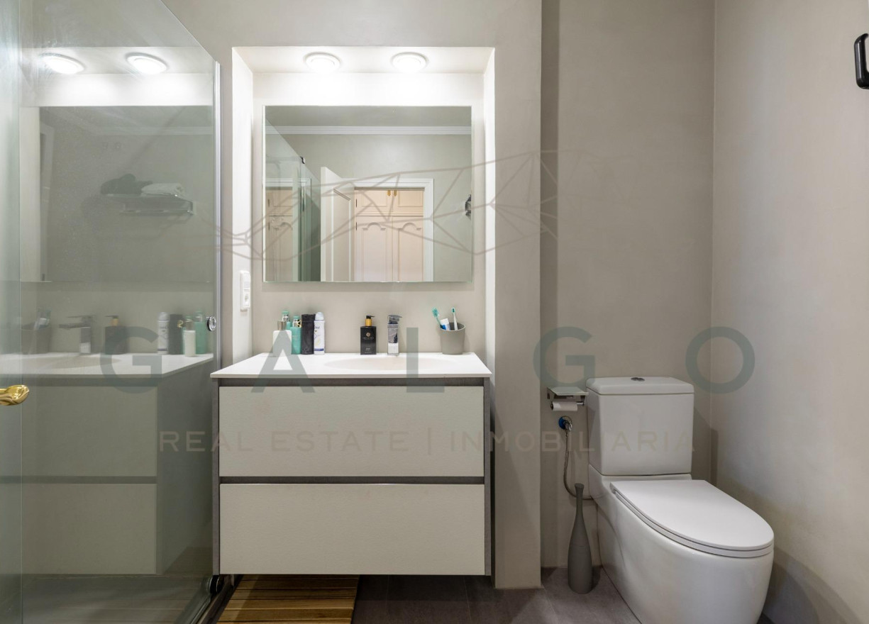 Sale - Flat - Valencia - Sant Francesc