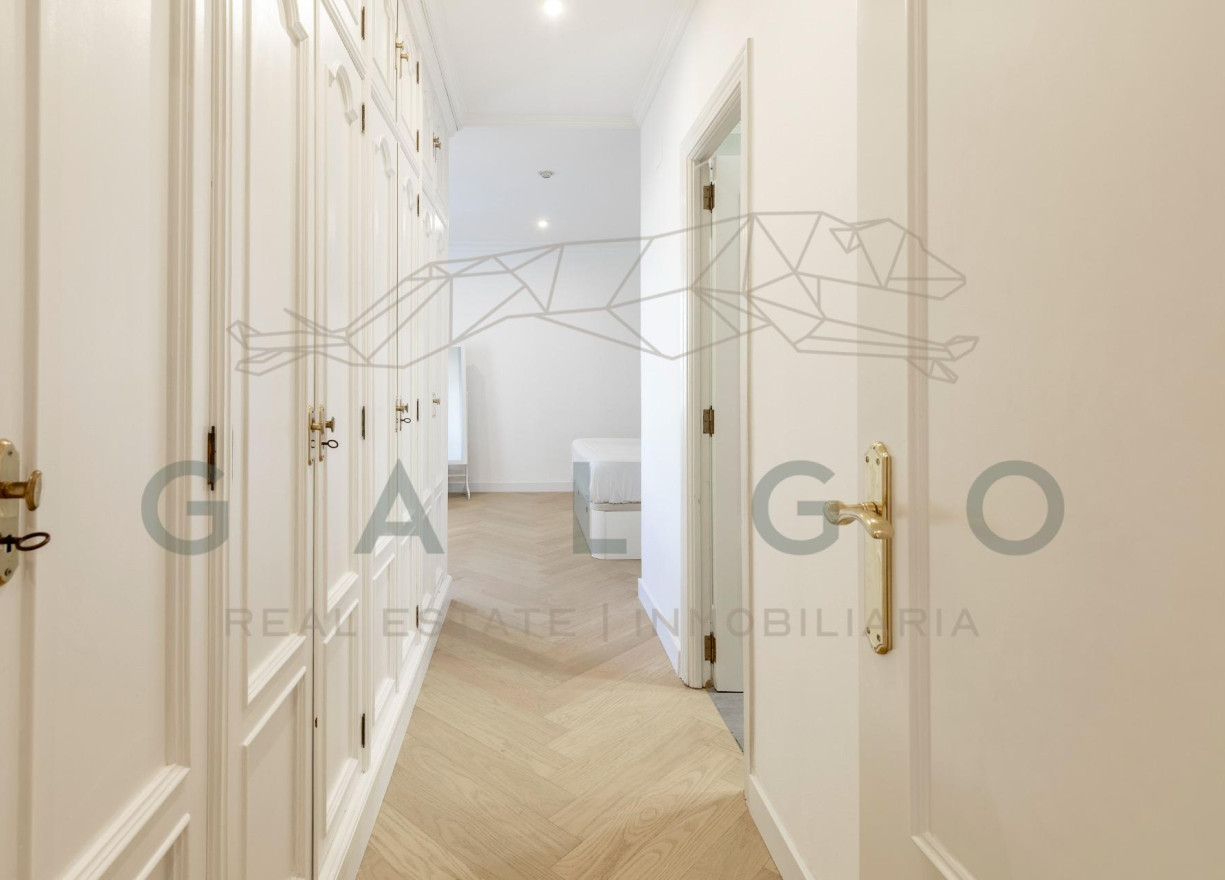 Sale - Flat - Valencia - Sant Francesc