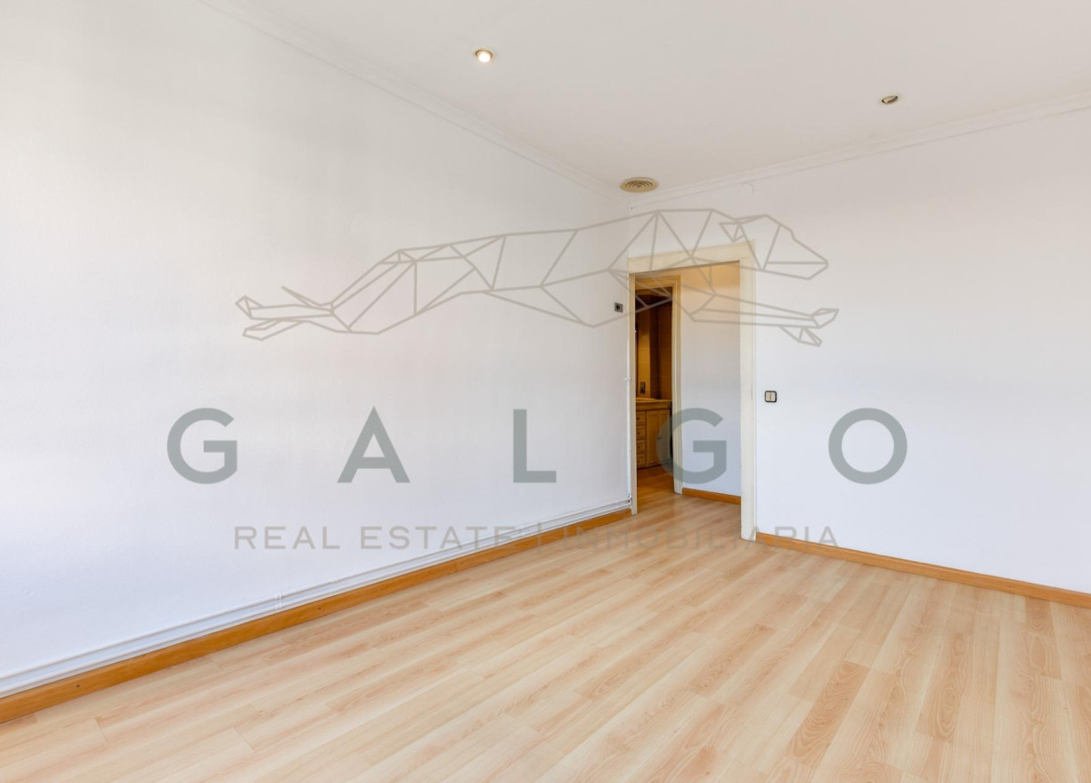 Sale - Flat - Valencia - Sant Francesc