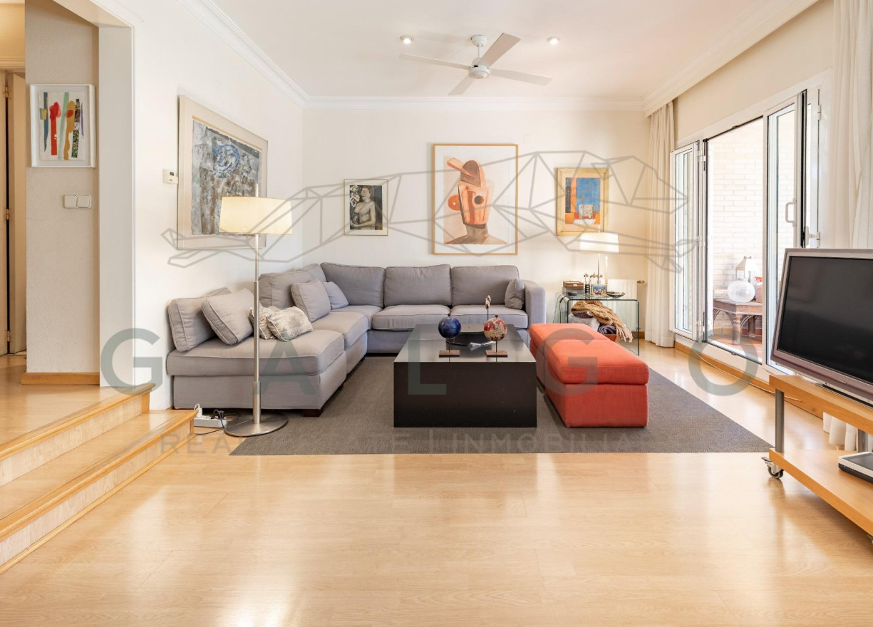 Sale - Semi-detached - Godella - Campolivar