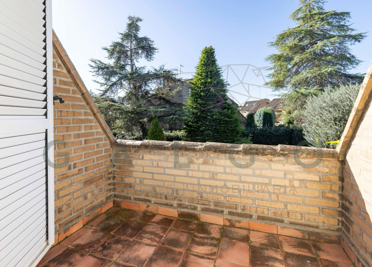 Sale - Semi-detached - Godella - Campolivar